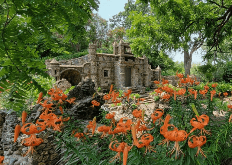 This Gorgeous Minnesota Rock Garden Stays One Of The State’s Best-Kept Secrets
