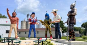 11 Unusual Roadside Attractions You’ll Only Find in Illinois