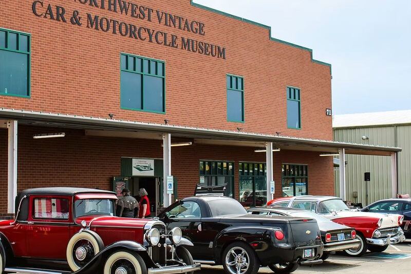 This Hidden Oregon Car Museum Parks More Than 300 Vintage Rides Under One Roof