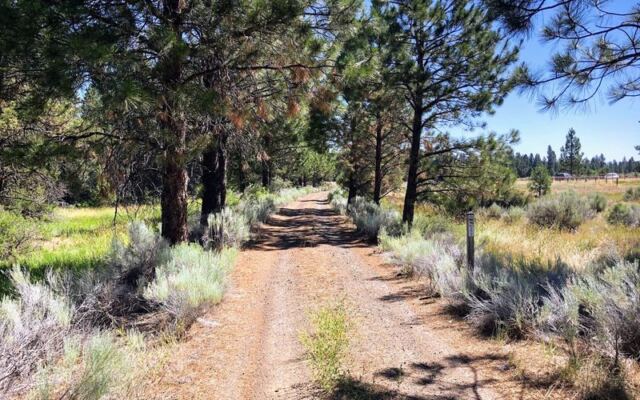 This Oregon Rail Trail Runs 110 Miles Past Forgotten Towns the Trains Left Behind