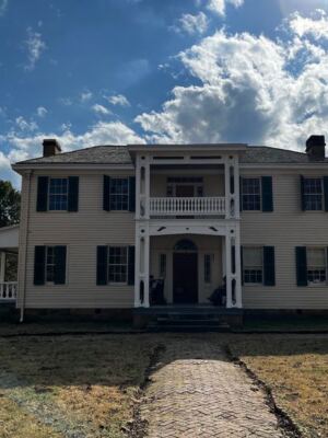 Living-History Guides Walk You Through Oklahoma’s Only Surviving Pre-Civil War Plantation Home