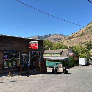 9 Remote Oregon Restaurants Where the Long Drive Is Half the Fun