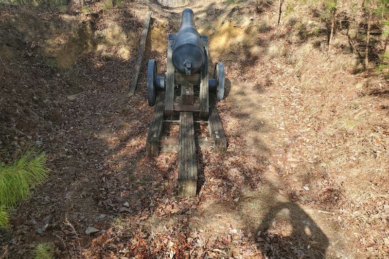 These North Carolina Bluffs Still Hide Trenches Civil War Soldiers Dug Over 160 Years Ago
