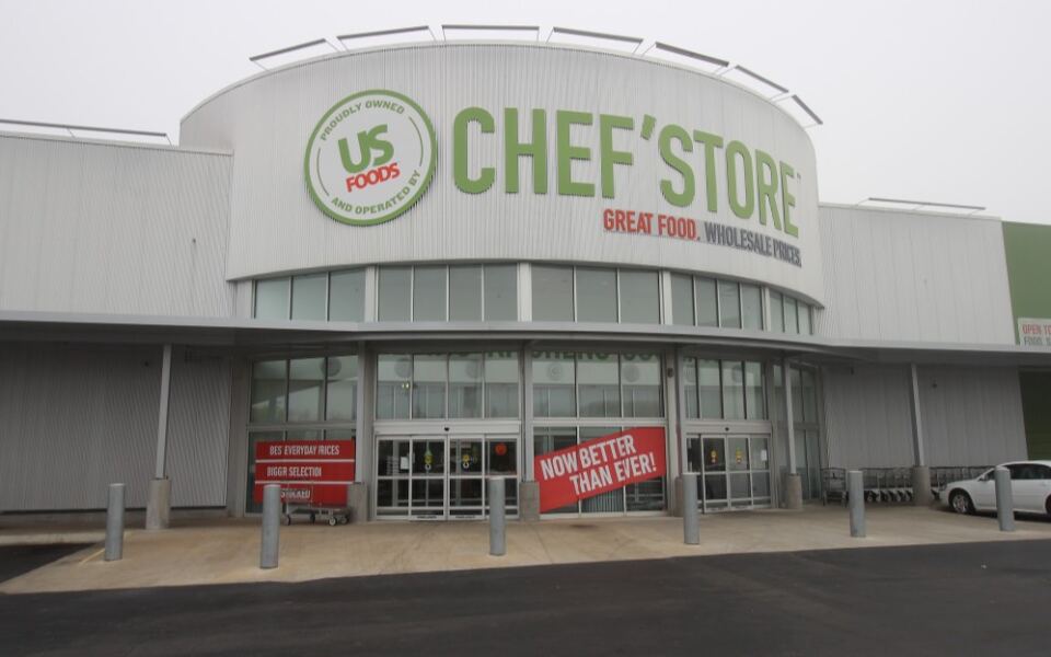 No Membership Needed At This Oklahoma Grocery Warehouse Where Anyone Buys Restaurant-Sized Food