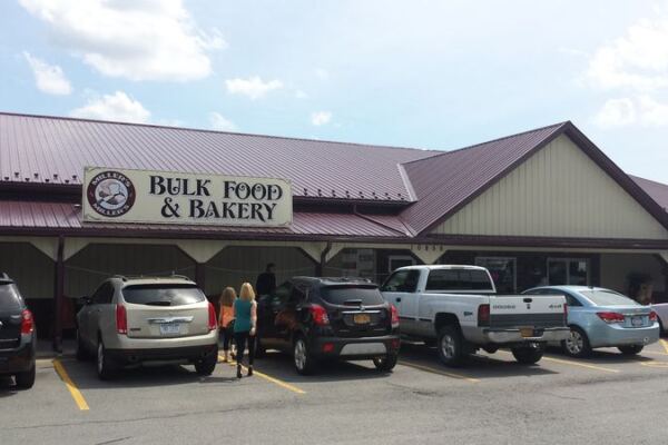 This Mennonite Bulk Food Store Near Rochester, New York Bakes Cinnamon Bread Worth A Fall Morning Drive