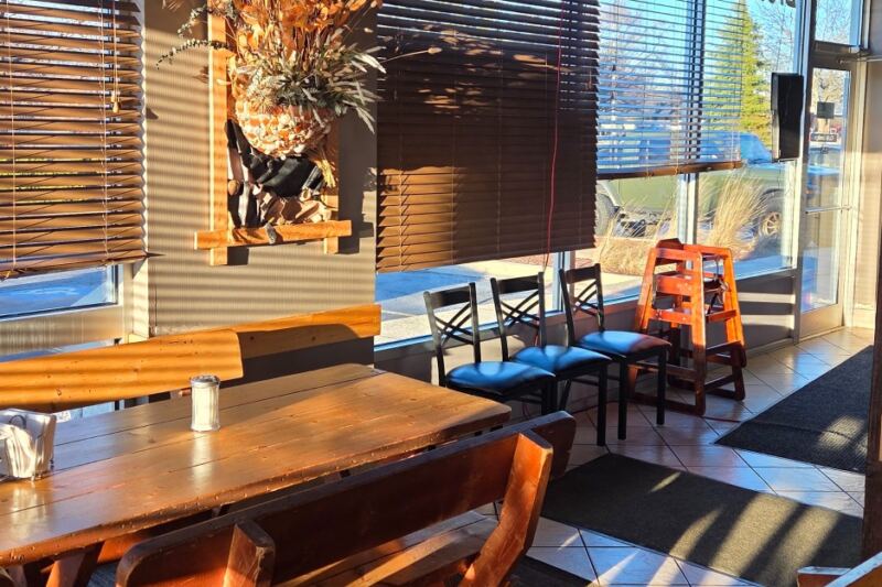 Families Drive Across the Suburbs for Zeppelin-Shaped Lithuanian Dumplings at This Illinois Cafe