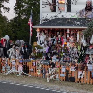 One New Jersey Front Yard Takes Halloween Decorating To A Whole Other Level