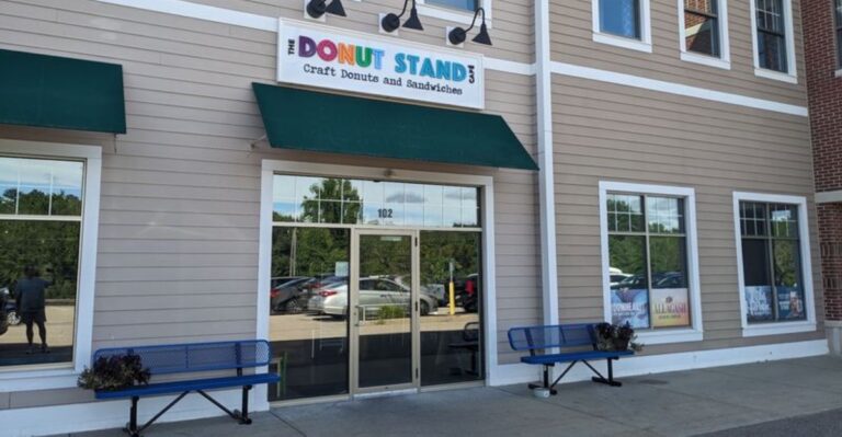 Fluffy Donuts Bring Big Weekend Crowds To This Small Town Massachusetts Bakery