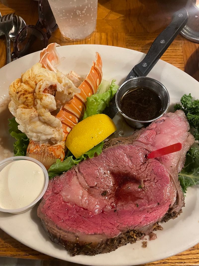 Breakfast Lovers And Prime Rib Fans Can Share A Table Breakfast Lovers And Prime Rib Fans Can Share A Table