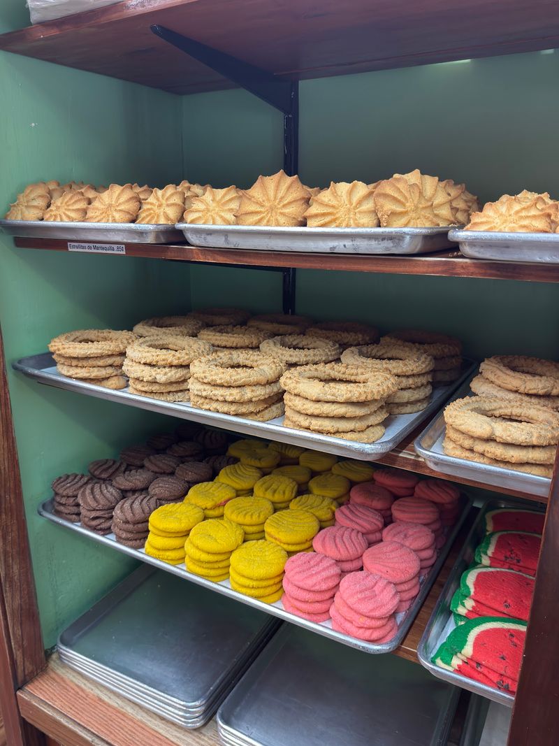 Plan Your Pilsen Pastry Run With These Easy Details