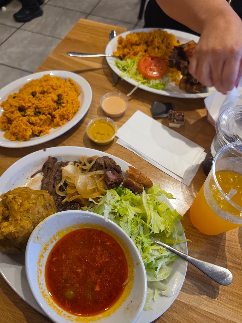 Lechón and Mofongo That Fill the Whole Plate