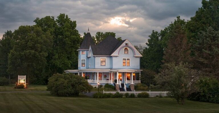 Make Time For Yourselves With 12 Michigan Weekend Escapes Without The Kids
