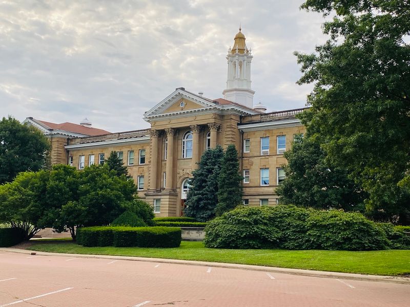 A University Keeps Things Surprisingly Lively