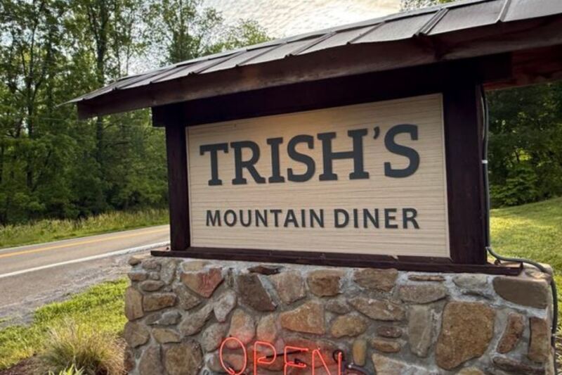Nobody Does Chicken Fried Steak Quite Like These 9 Tennessee Restaurants