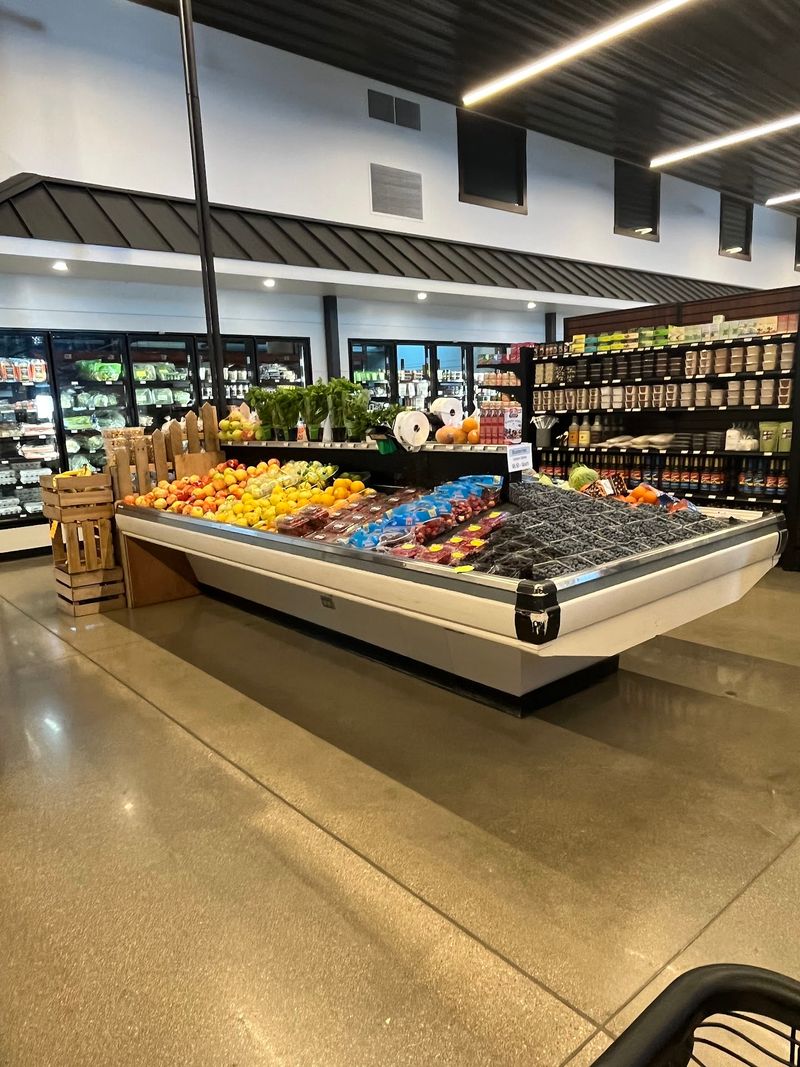 Shady Crest Farm Market