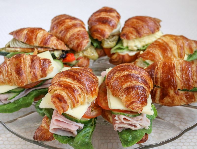 Flaky Layers Give the Paczki Some Competition