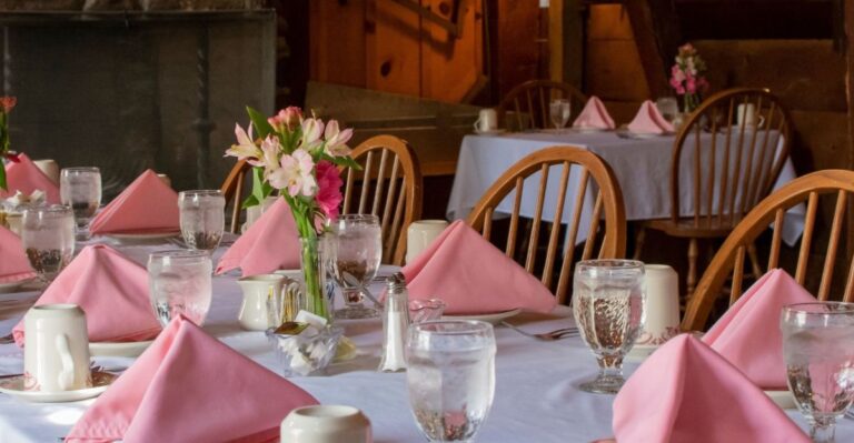 Pennsylvania Has A Buffet Inside A Historic Barn Where You Can Fill Your Plate With Homemade Classics
