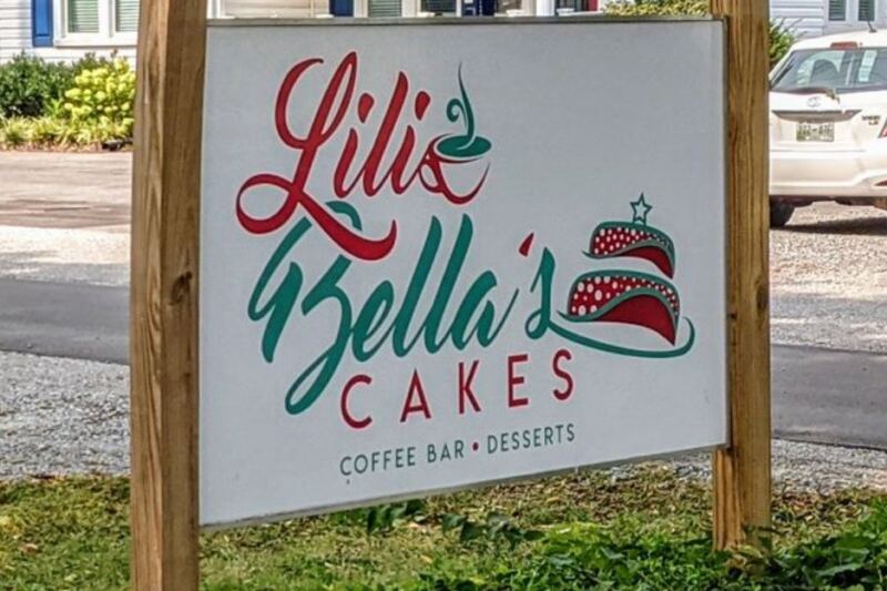 People Are Going Crazy Over the Cinnamon Rolls at This Small-Town Tennessee Bakery