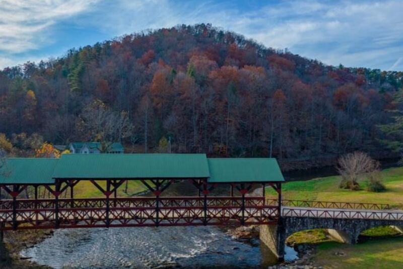 People Say Old Tennessee Is Gone, but These 10 Towns Prove Otherwise