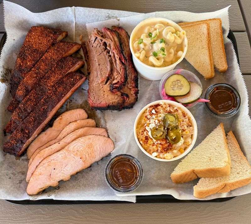 Texas, West Tennessee, And Carolina Share One Tray