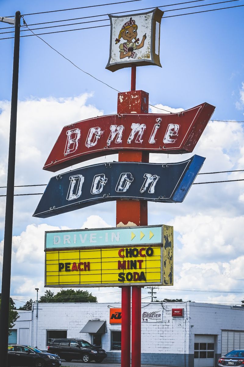 Bonnie Doon Drive-In (Mishawaka)