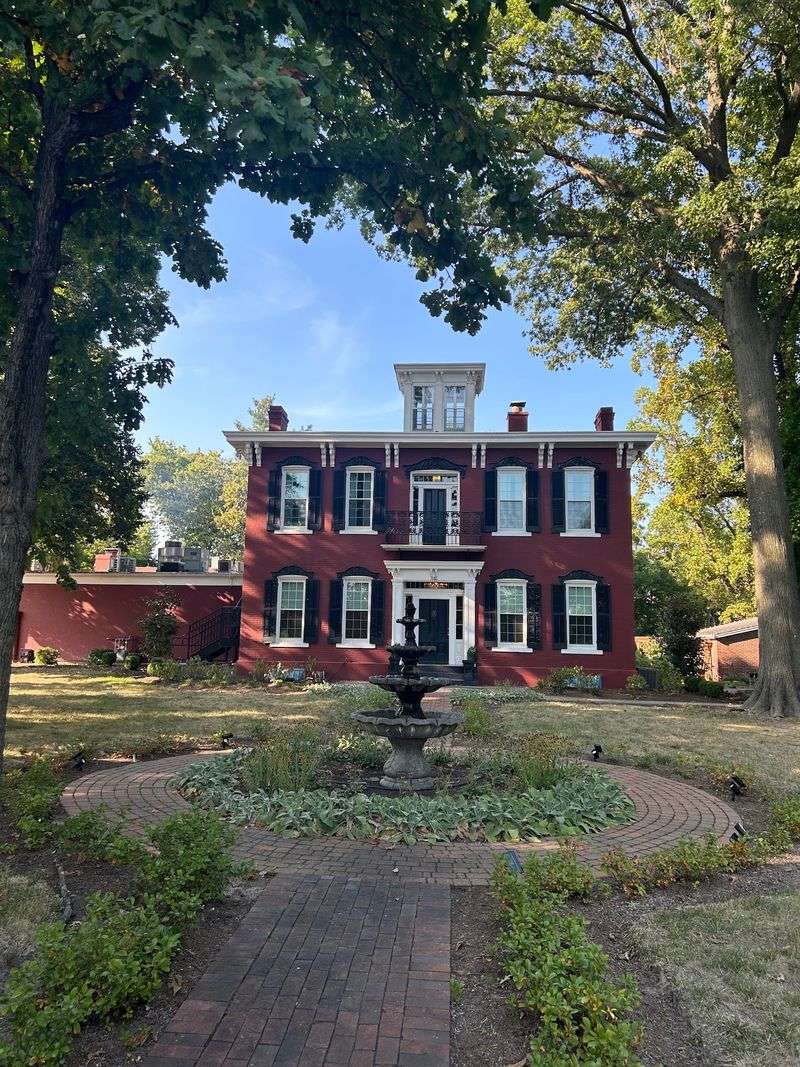 August The Mansion (O'Fallon) August The Mansion (O'Fallon)