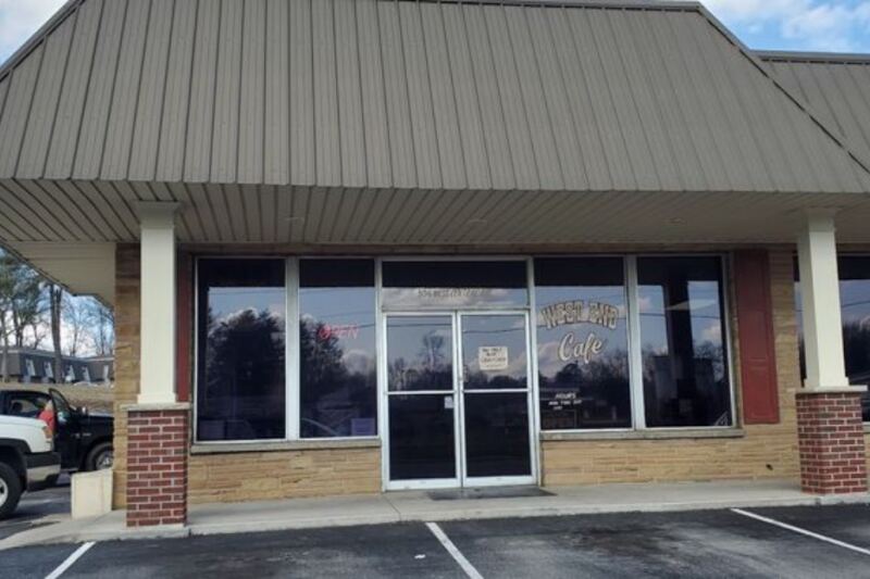 The Best Breakfast In Tennessee Might Be Hiding Inside This Little-Known Diner