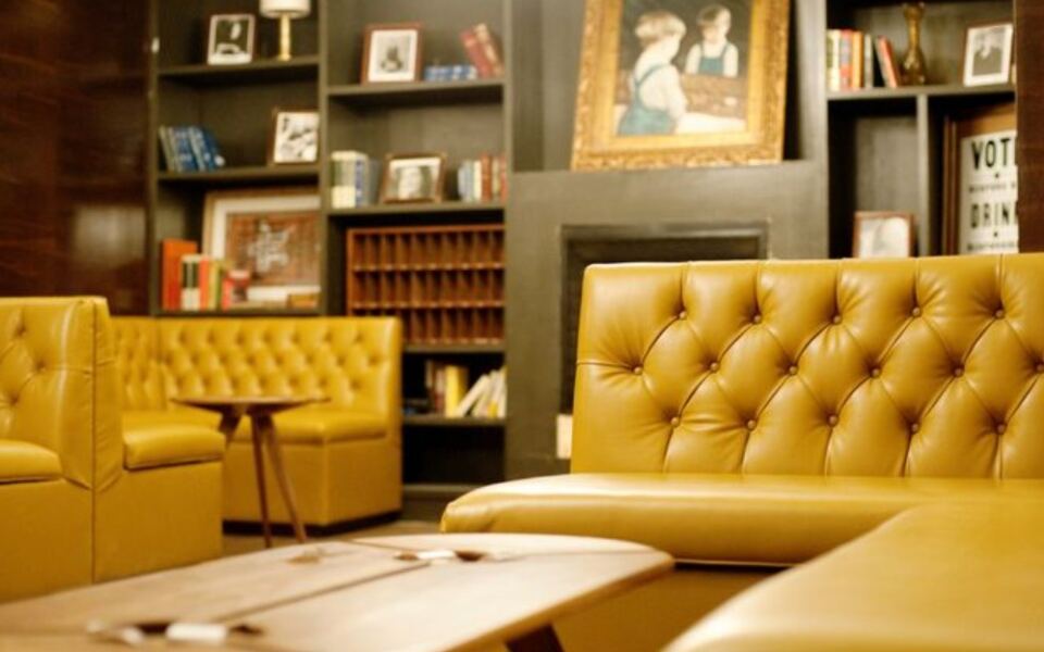 These 11 Tennessee Speakeasies Are So Well Hidden, You’d Walk Right Past Them