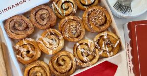 This Famous Colorado Cinnamon Roll Is So Iconic, People Make Pilgrimages for It