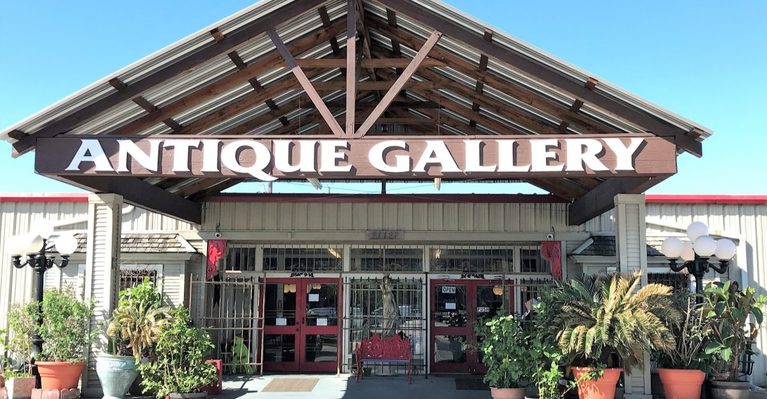 This Gigantic Texas Vintage Store Has 85,000 Square Feet Of Treasure To Dig Through