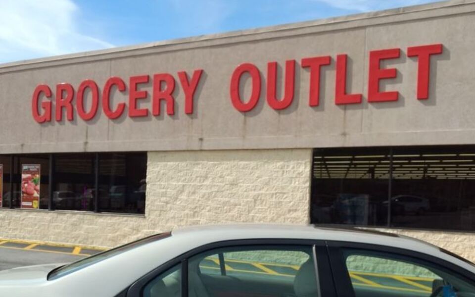 This Tennessee Grocery Store Makes It Easier Than Ever to Save Big on Everyday Essentials