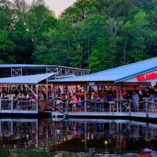 This Tennessee Restaurant Actually Floats on a Lake, and the Views Are Unreal