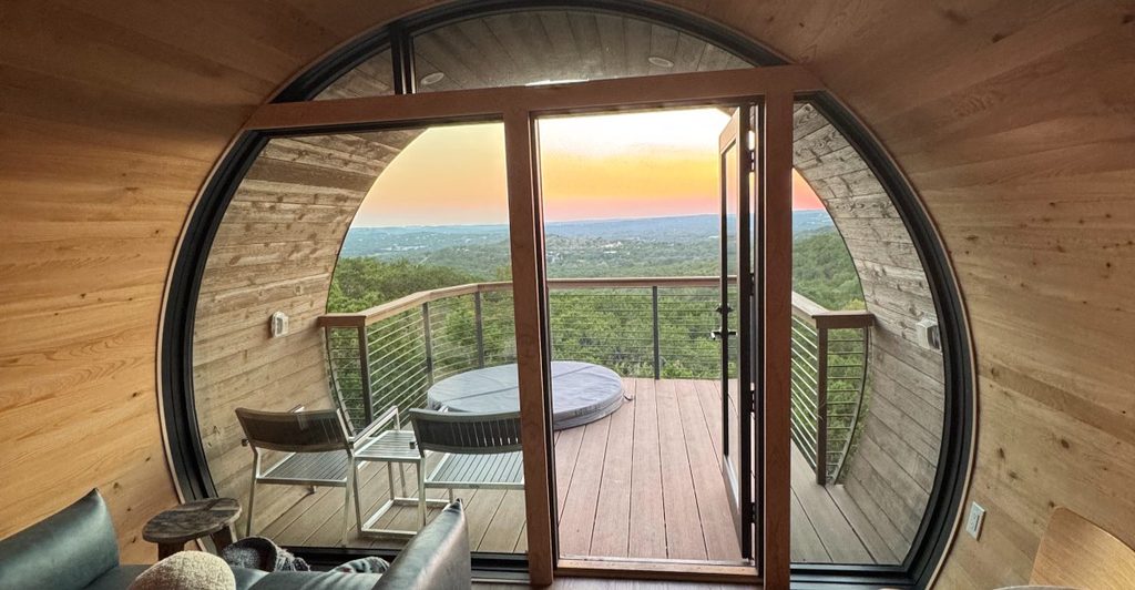 This Texas Hill Country Treehouse Resort Has Private Hot Tubs, Infinity Pool Views And Unreal Sunsets