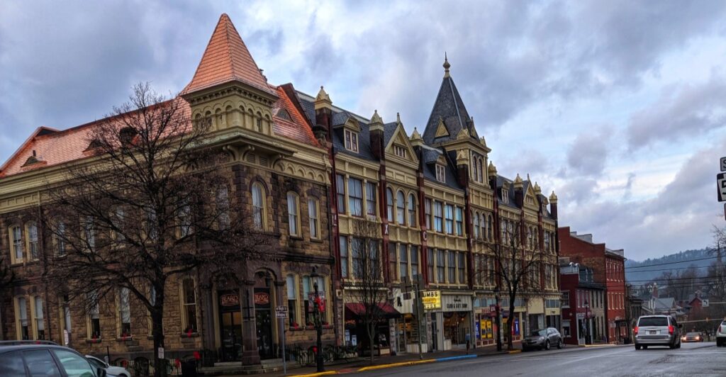 This Unassuming Small Town In Pennsylvania Is Perfect For Slowing Down And Starting Over