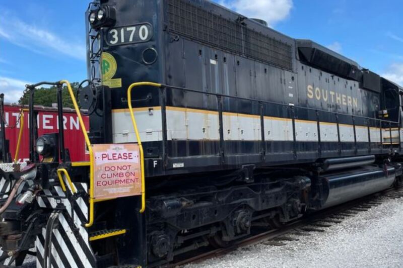 This Unassuming Tennessee Museum Is Hiding a Fascinating World of Vintage Trains