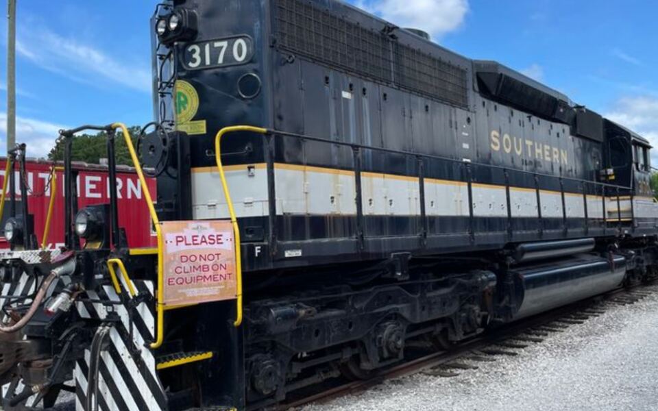 This Unassuming Tennessee Museum Is Hiding a Fascinating World of Vintage Trains