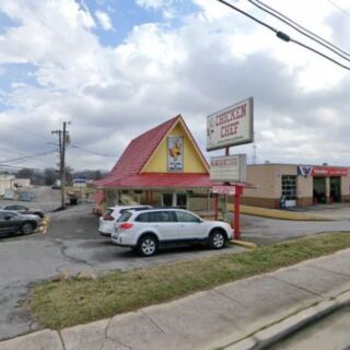 This Unassuming Tennessee Restaurant Is Hiding Some Seriously Good Fried Chicken