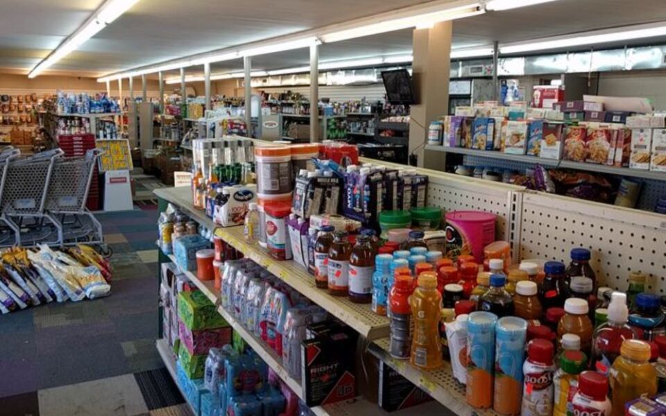 This Underrated Tennessee Grocery Store Is Winning Over Shoppers With Surprisingly Low Prices