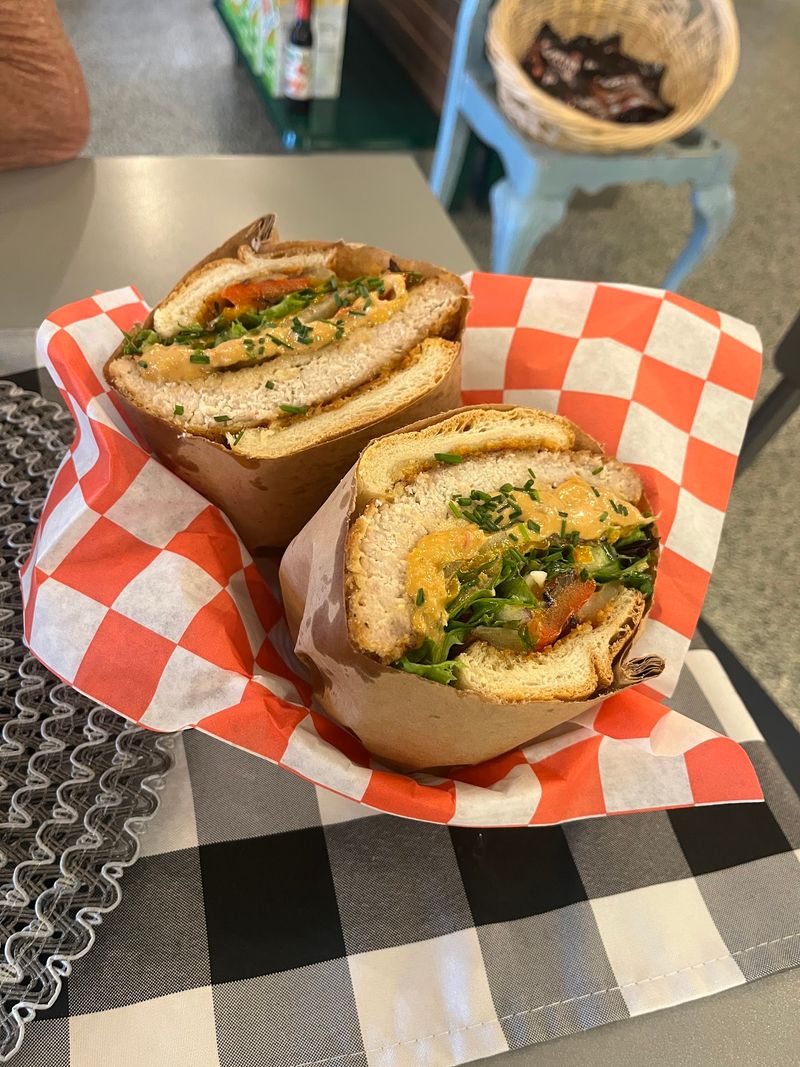 Pepper and Egg Sandwiches Every Day Feels Like Breaking a Chicago Rule Pepper and Egg Sandwiches Every Day Feels Like Breaking a Chicago Rule