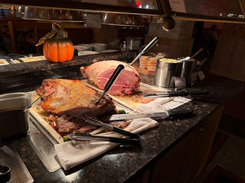 Carving Station Meats Built for Serious Appetites Carving Station Meats Built for Serious Appetites