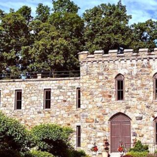 You Might Forget You’re In Massachusetts When You See This Storybook Castle